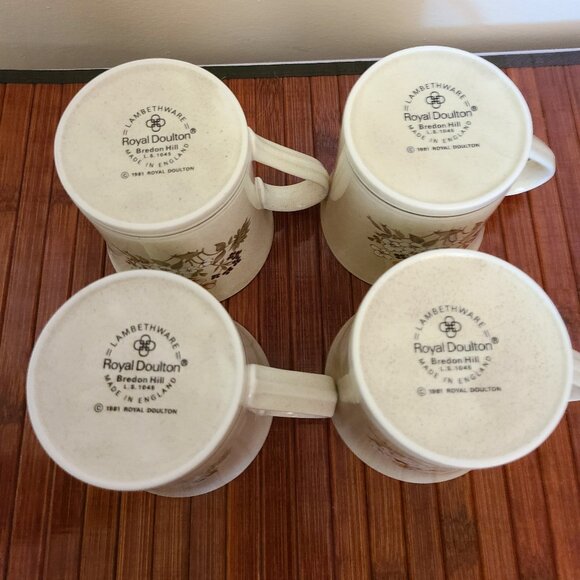 Vintage Royal Doulton Lambethware Bredon Hill Mugs - Four - Picture 3 of 5